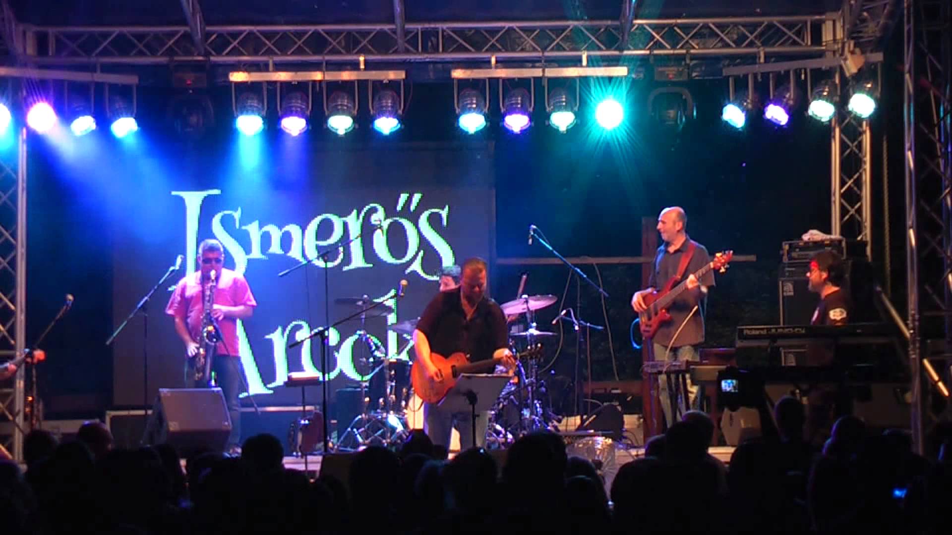 Ismerős Arcok koncert lesz Nagydorogon 