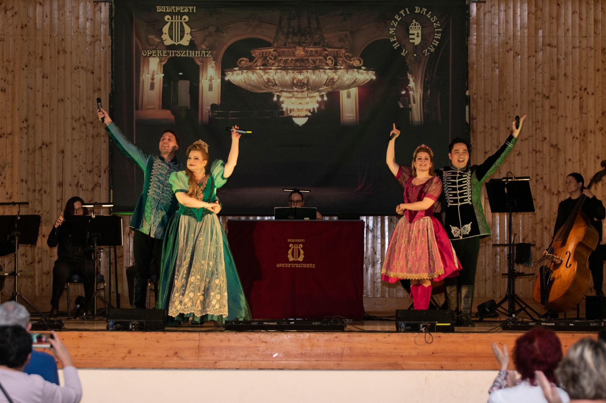 Nagy sikert aratott az operettgála